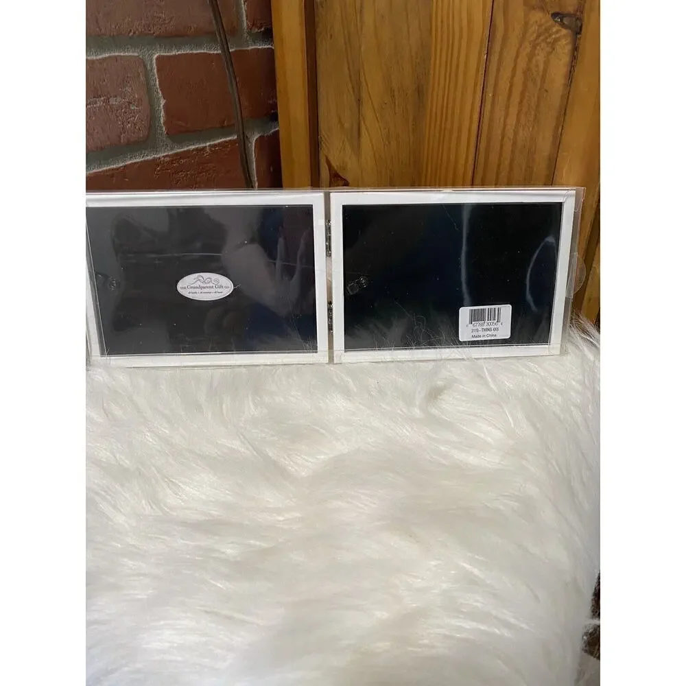 THE GRANDPARENT GIFT CO‎ PICTURE FRAME FOR TWINS